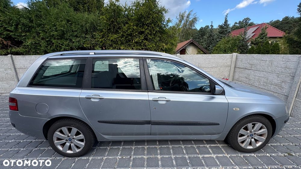 Fiat Stilo 1.9 Multijet 16V Dynamic - 1