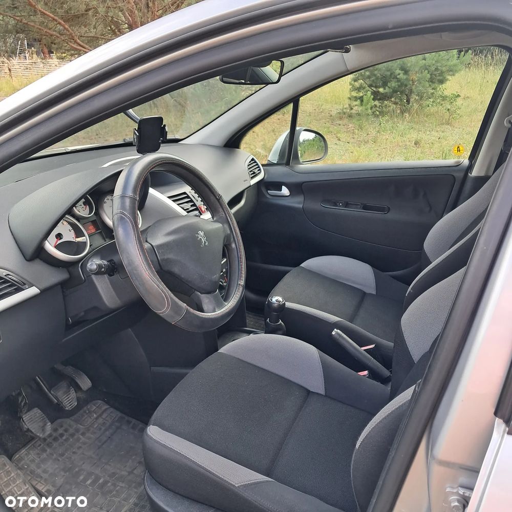 Peugeot 207 1.4 Trendy nICE - 6