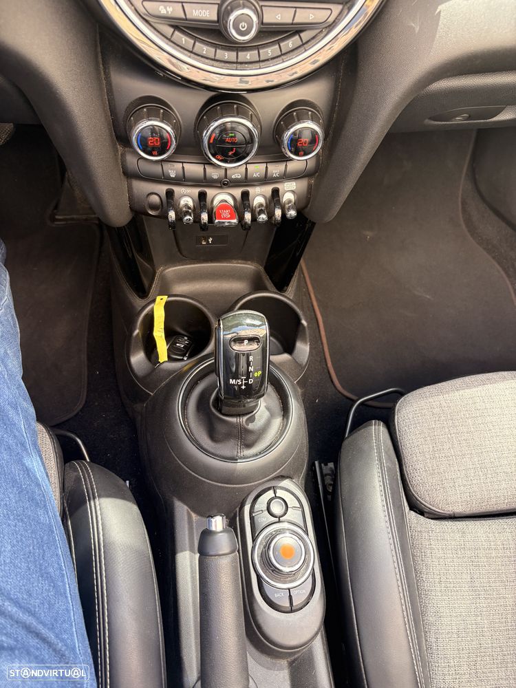 MINI Cabrio Cooper D Auto - 16