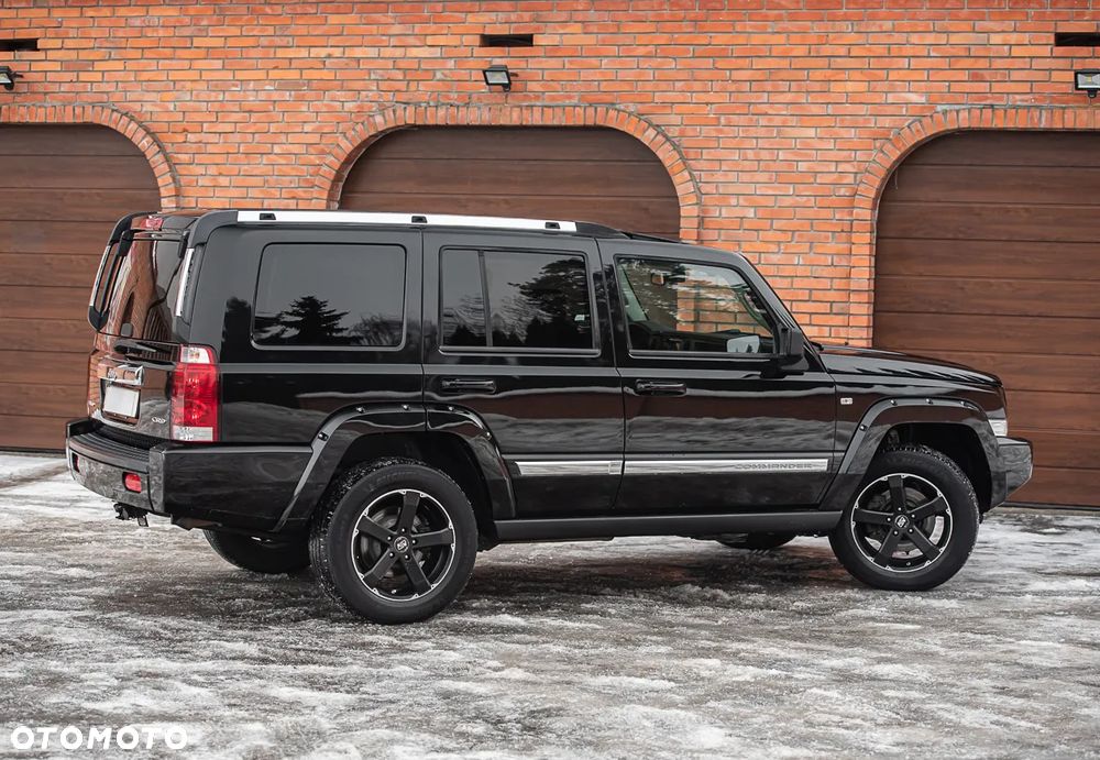 Jeep Commander 3.0 CRD DPF Automatik Limited - 17