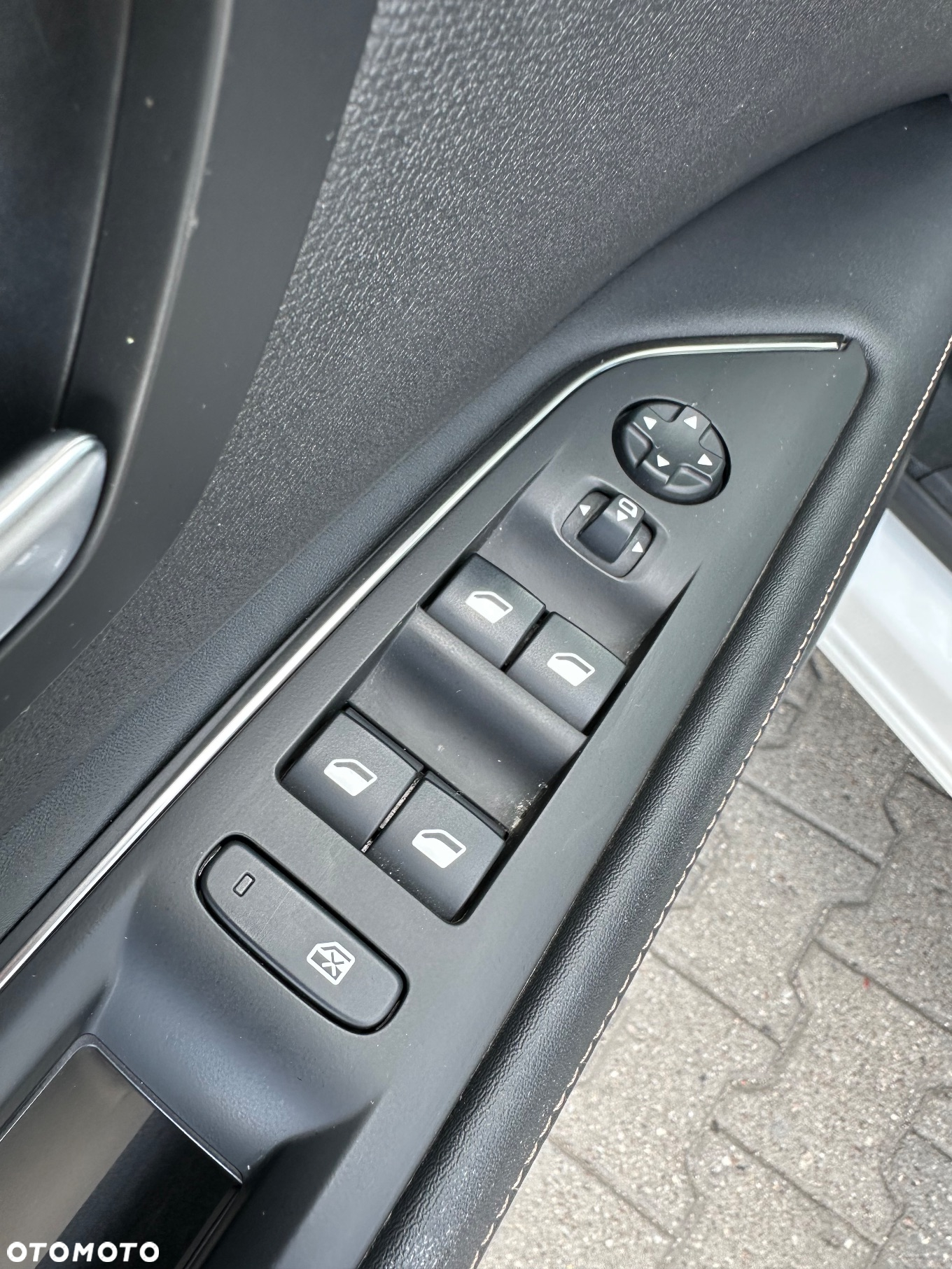 Peugeot 3008 2.0 BlueHDi GT S&S EAT8 - 13