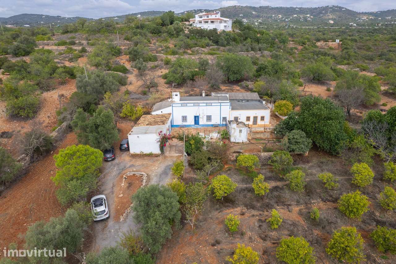 Oportunidade Única no Algarve – Propriedade de 33.840m² com duas morad - Grande imagem: 5/28