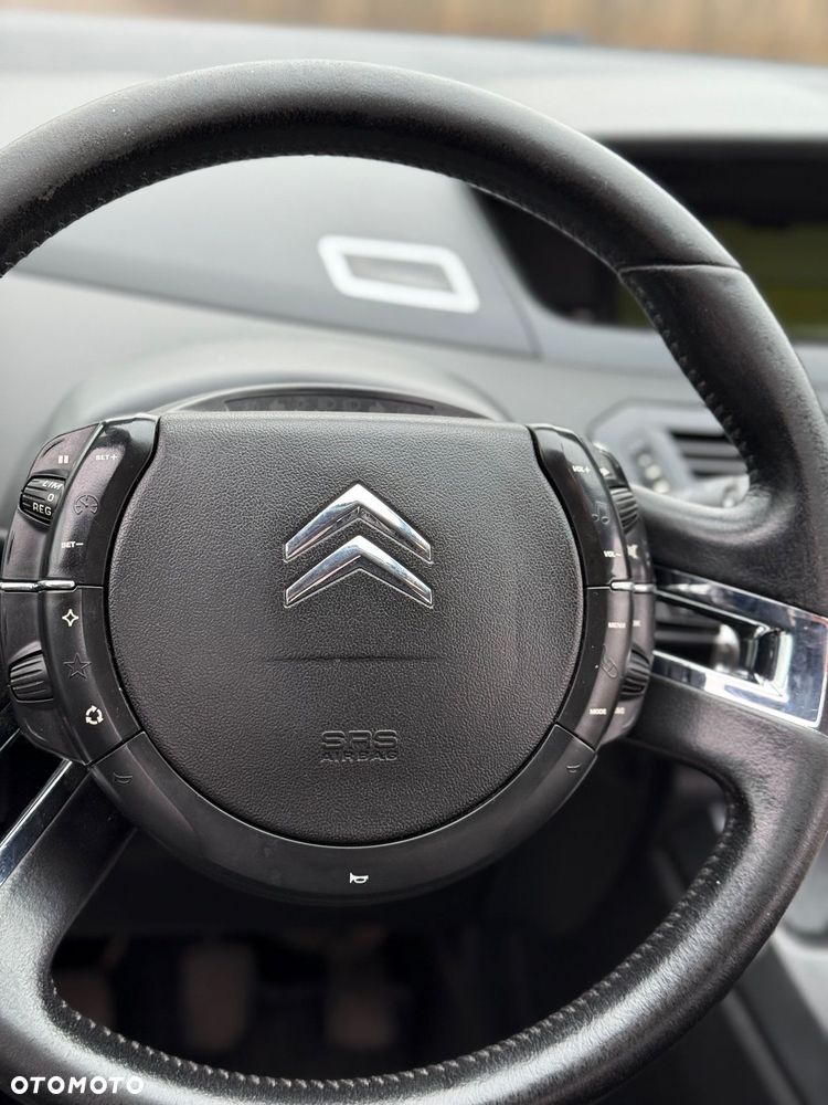 Citroën C4 Picasso 1.8 16V Tendance - 24