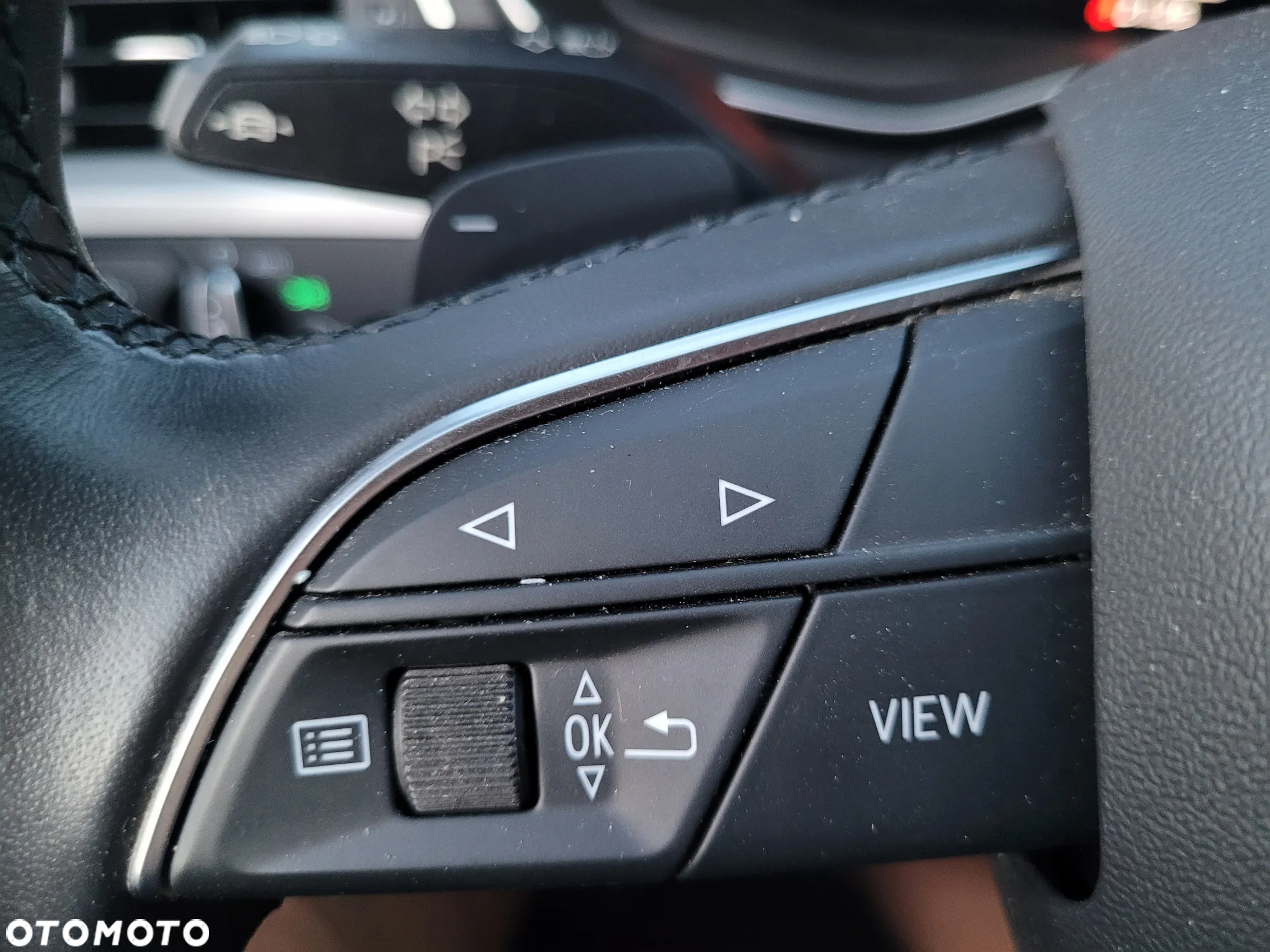 Audi A4 Avant 40 TFSI S tronic - 23