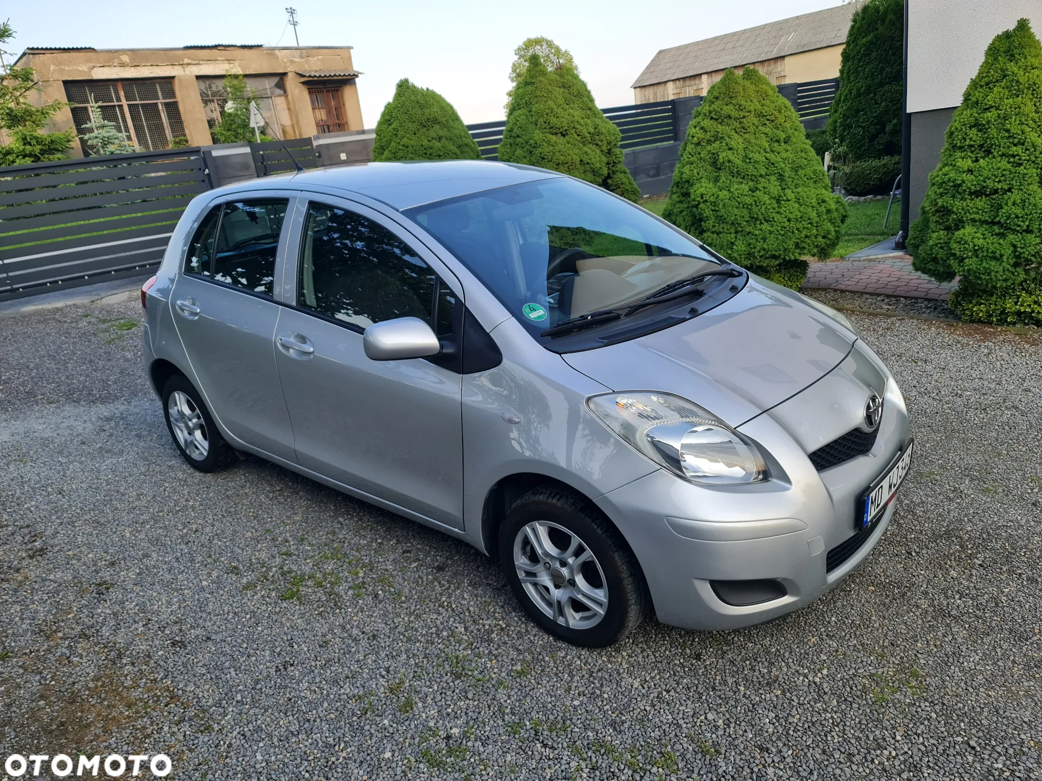 Toyota Yaris - 18