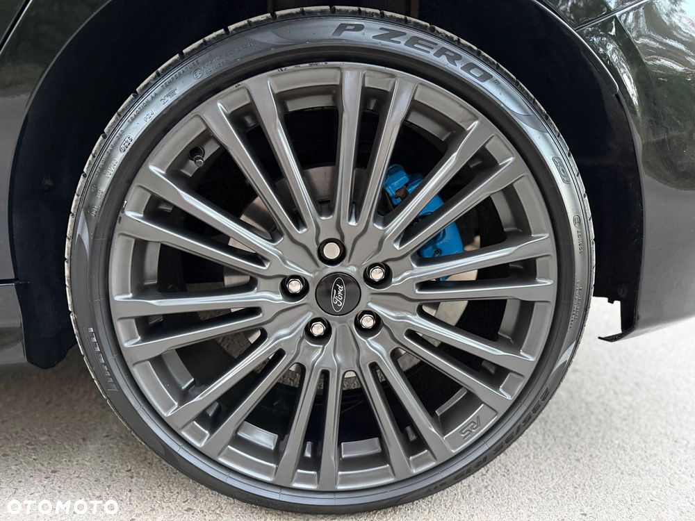 Ford Focus 2.3 EcoBoost RS - 24