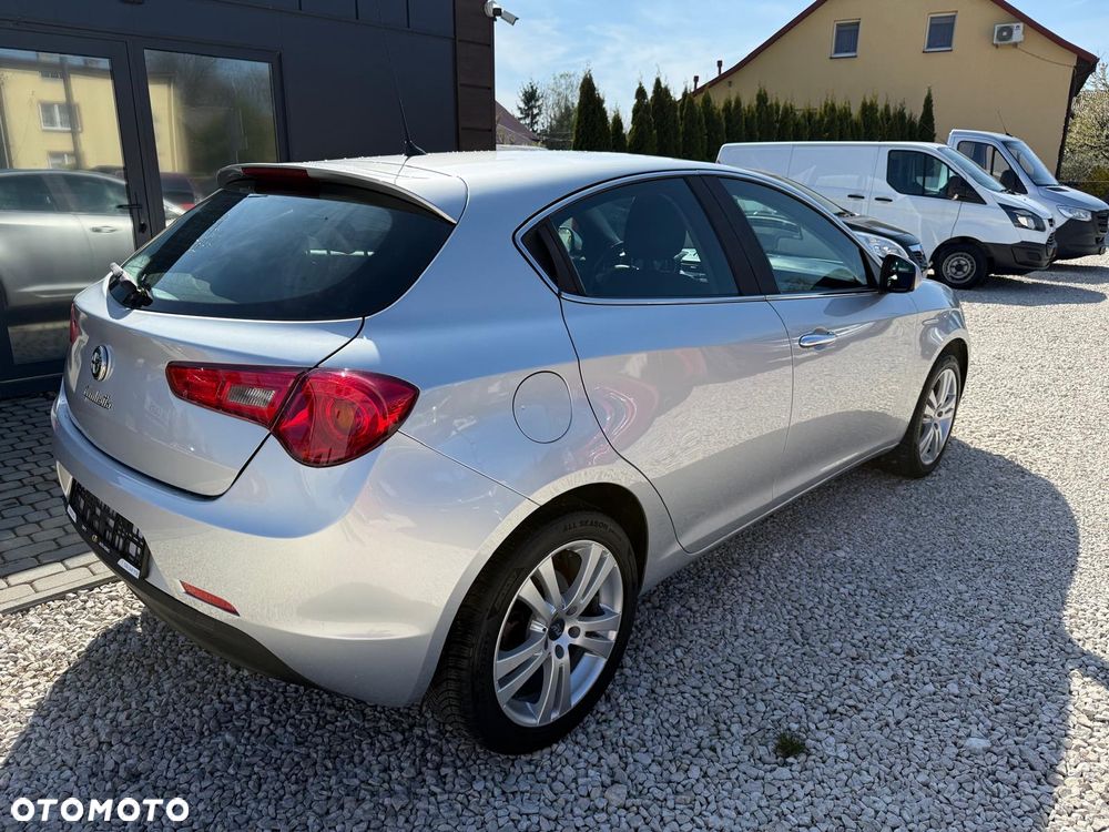 Alfa Romeo Giulietta 1.4 TB 16V Turismo - 5