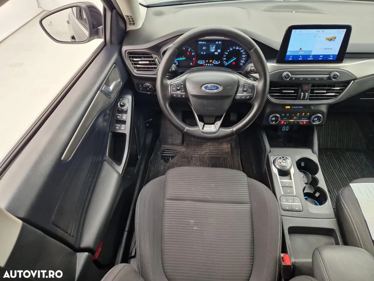 Ford Focus 1.0 EcoBoost Titanium - 4
