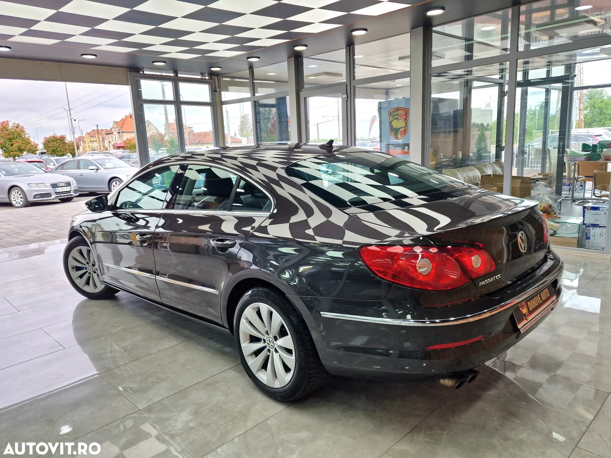 Volkswagen Passat CC 2.0 TDI - 10