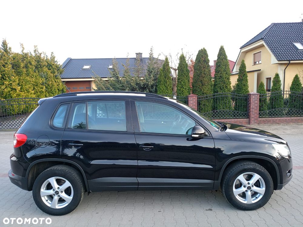Volkswagen Tiguan - 4