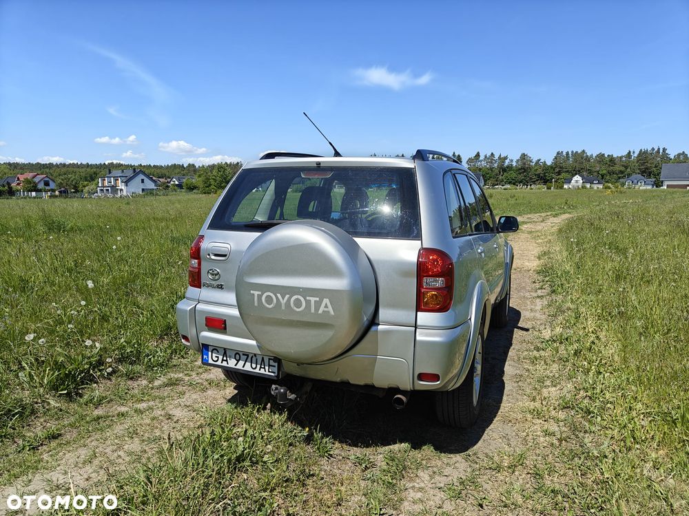Toyota RAV4 2.0 VVT-i 4x4 - 16