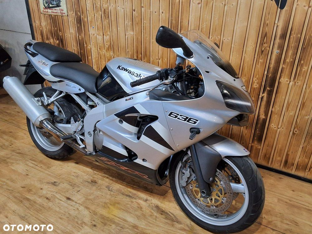 Kawasaki Ninja - 11