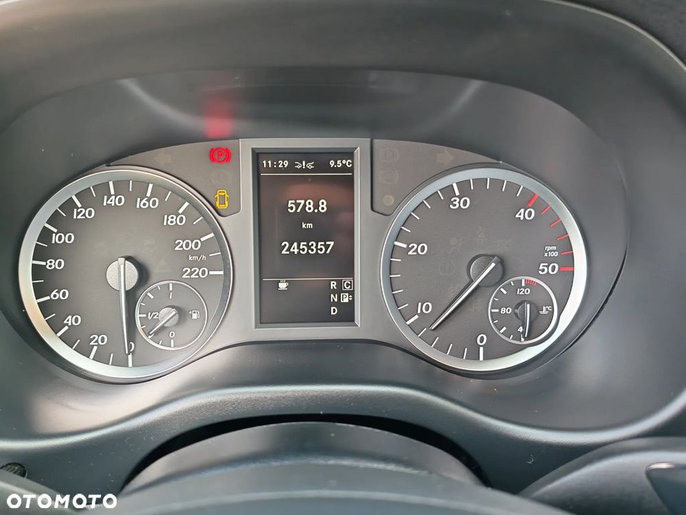 Mercedes-Benz vito - 21