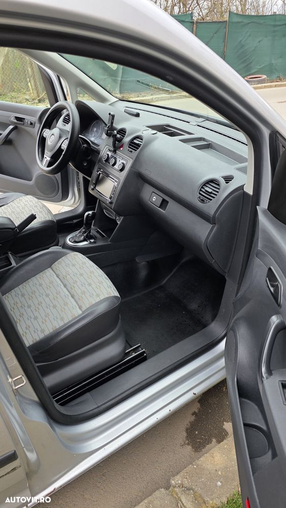 Volkswagen Caddy Maxi 1.6 TDI DSG - 6