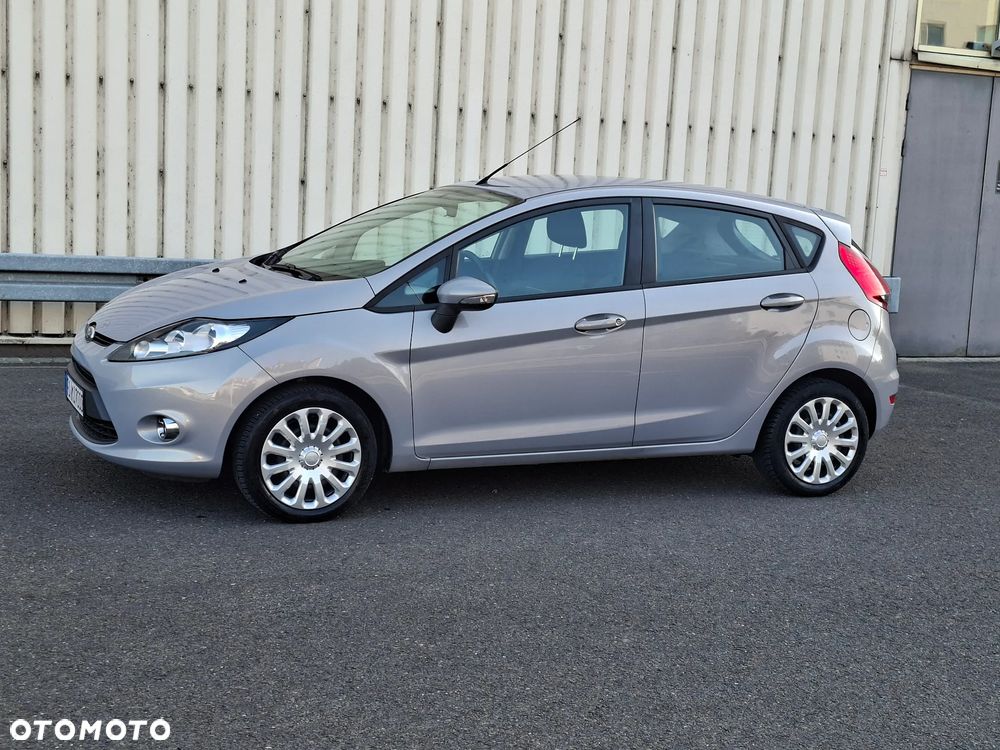 Ford Fiesta - 2