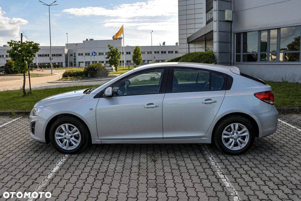 Chevrolet Cruze - 2