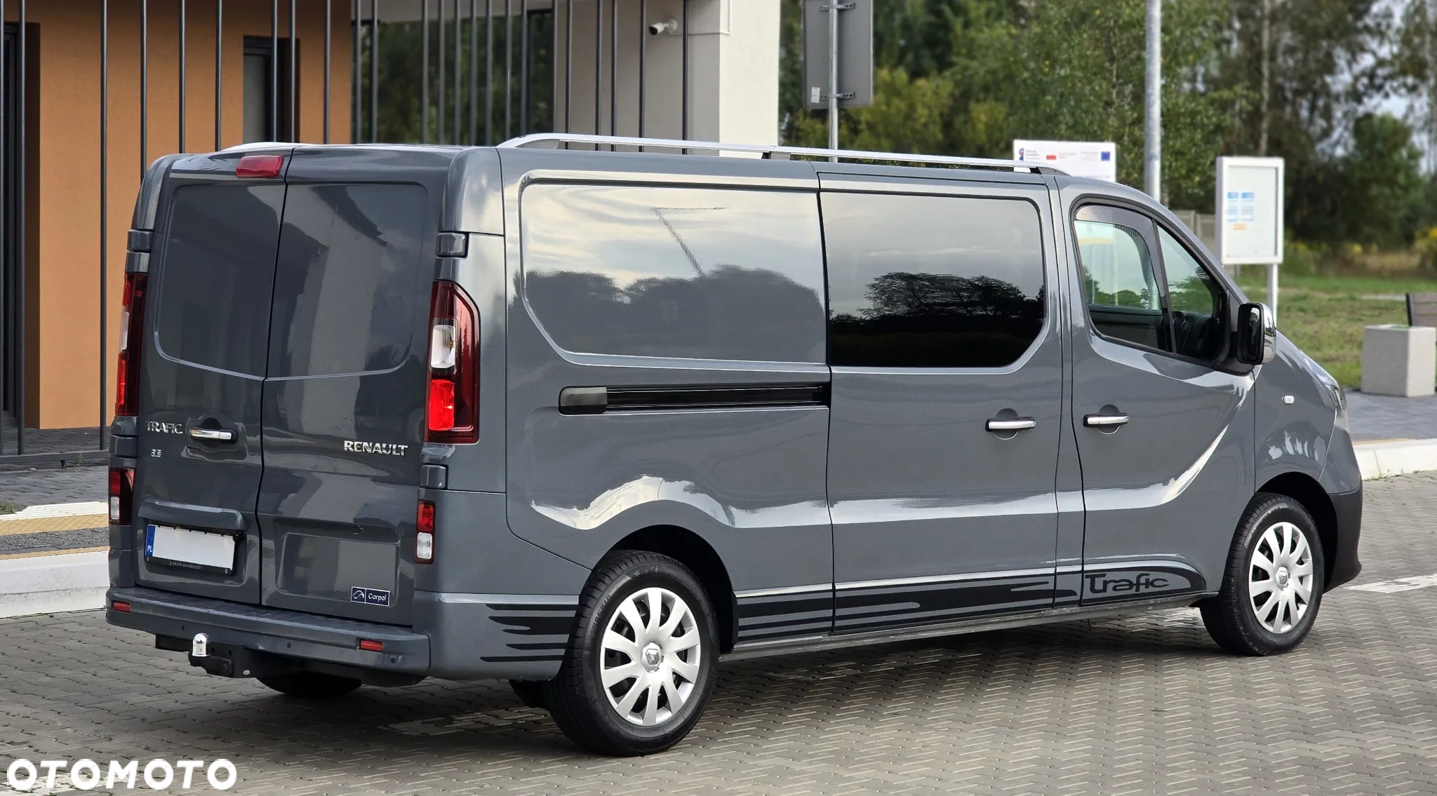 Renault Trafic 2.0 dCi L2H1 HD Pack Clim (bryg.) - 4
