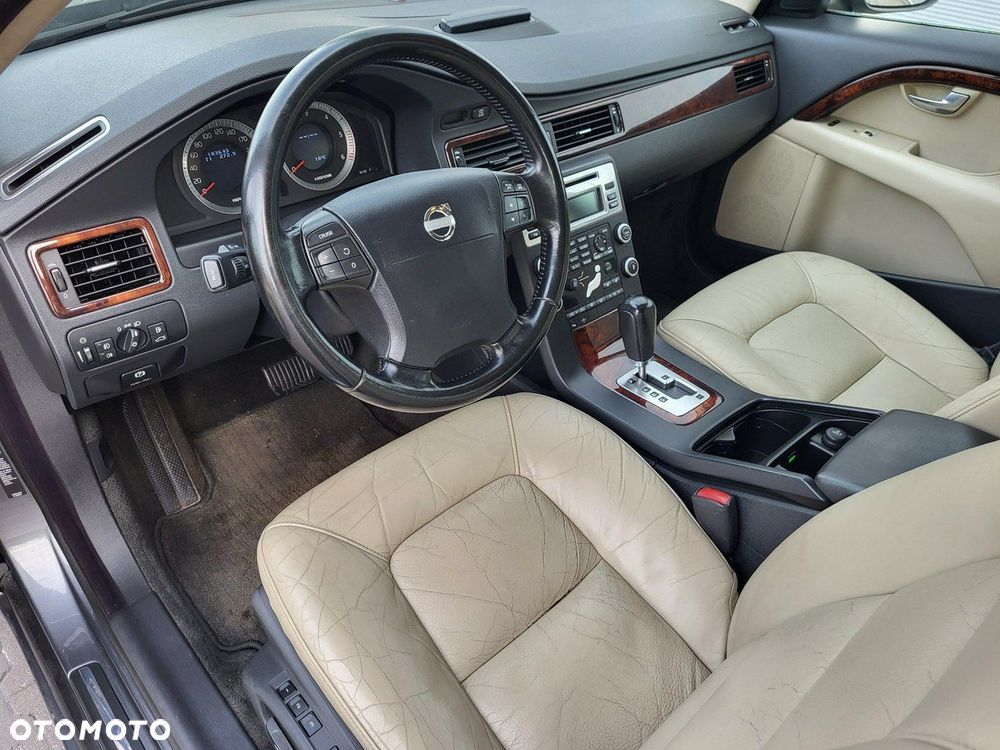 Volvo V70 - 20