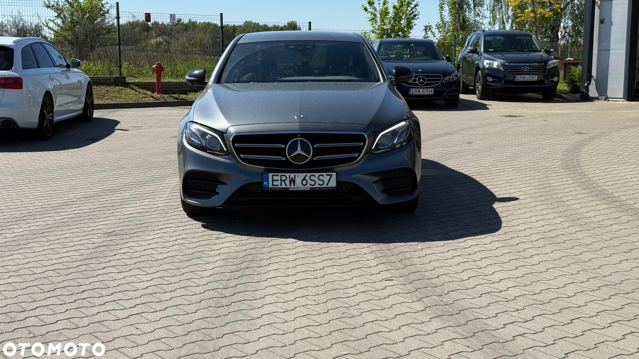 Mercedes-Benz Klasa E 220 d 4-Matic Business Edition 9G-TRONIC - 2
