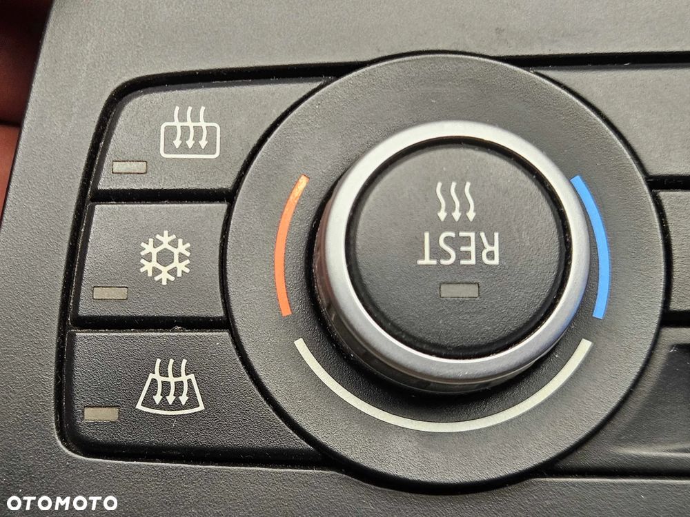 Klimatronik Panel Sterowania Nawiewu Klimatyzacji Ramka Dekor BMW 3 E90 E91 Europa 2009r - 28