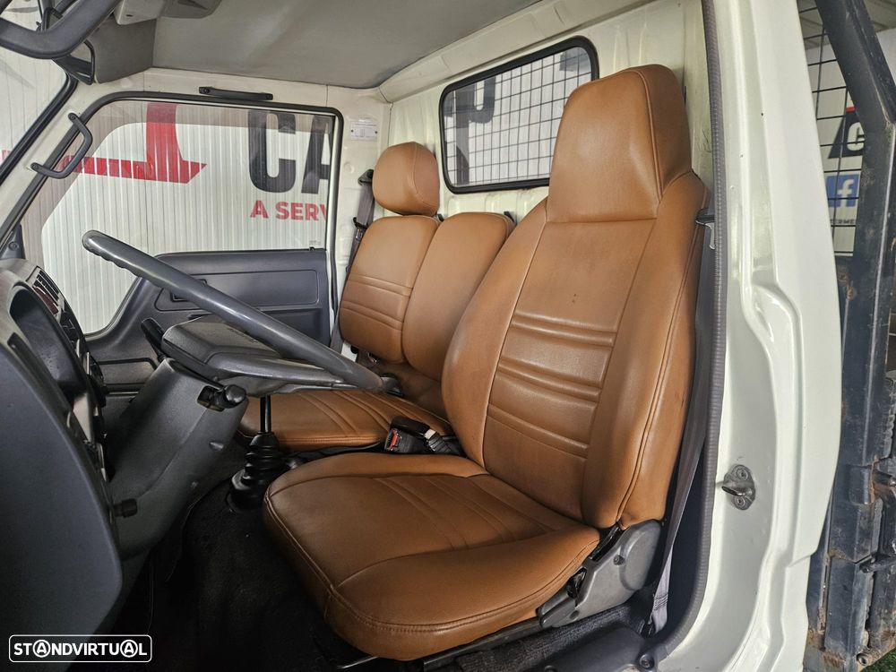Toyota DYNA 150 - 10