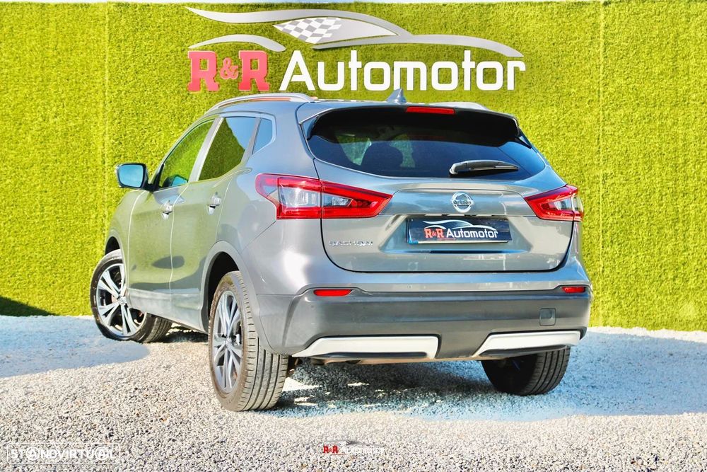 Nissan Qashqai 1.5 dCi N-Connecta Led - 2