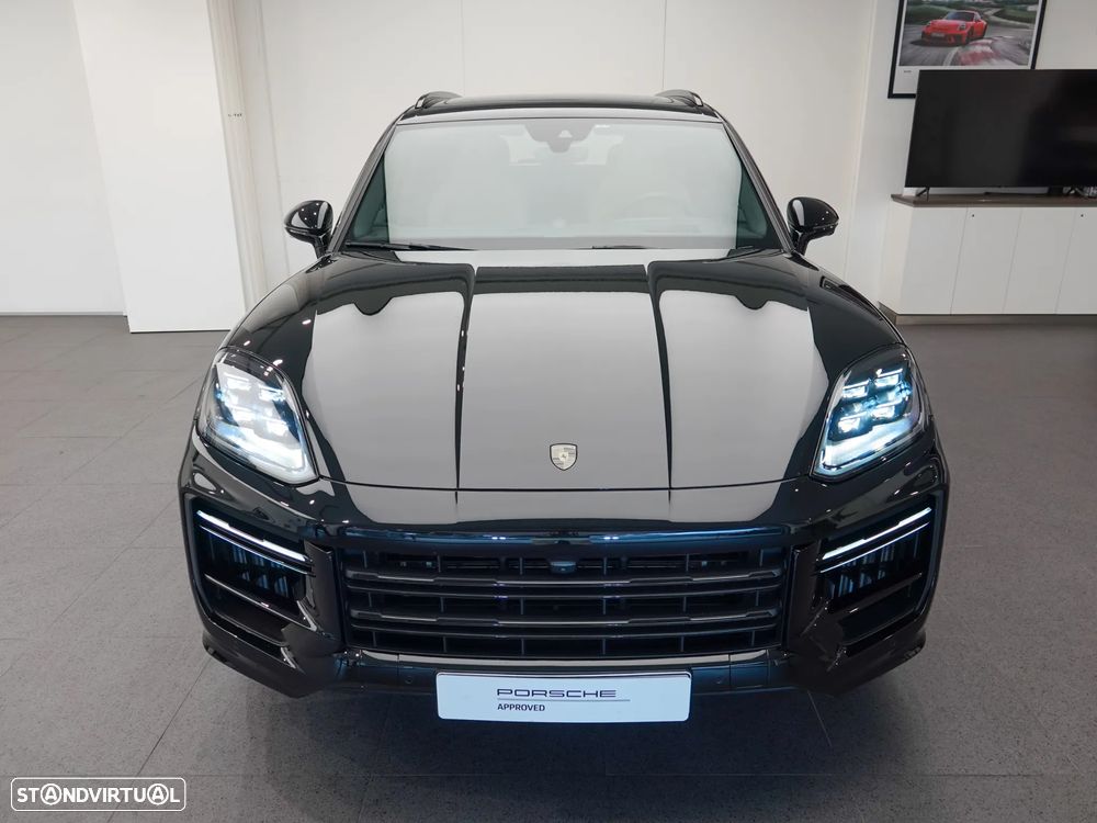 Porsche Cayenne Turbo E-Hybrid - 8
