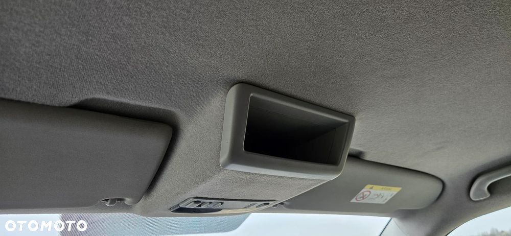 Volkswagen Transporter - 26