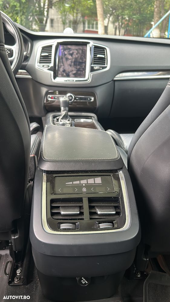 Volvo XC 90 T6 AWD 7 locuri Momentum Pro - 17