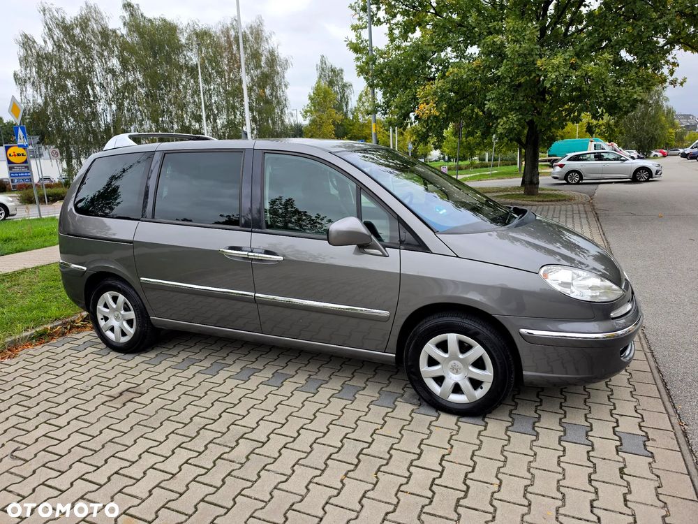 Peugeot 807 HDi 135 Premium - 24