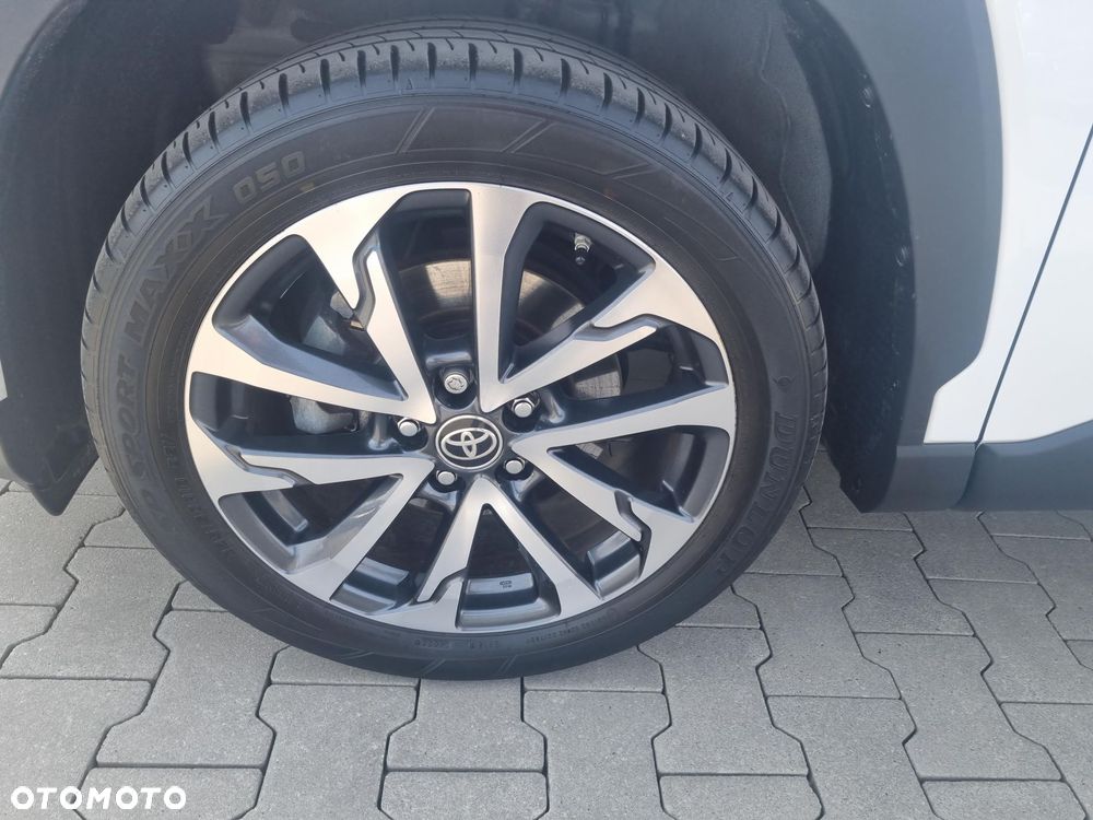 Toyota Corolla Cross - 3