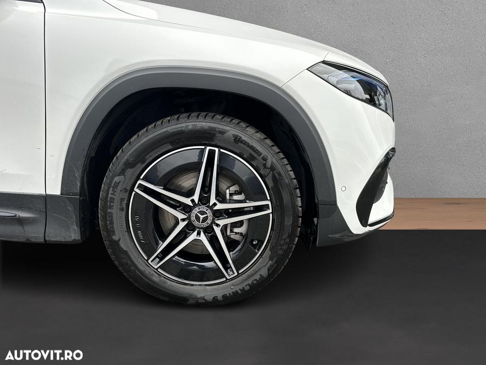 Mercedes-Benz EQB 300 4MATIC - 16