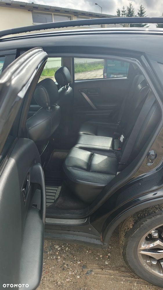 Infiniti FX FX35 - 10