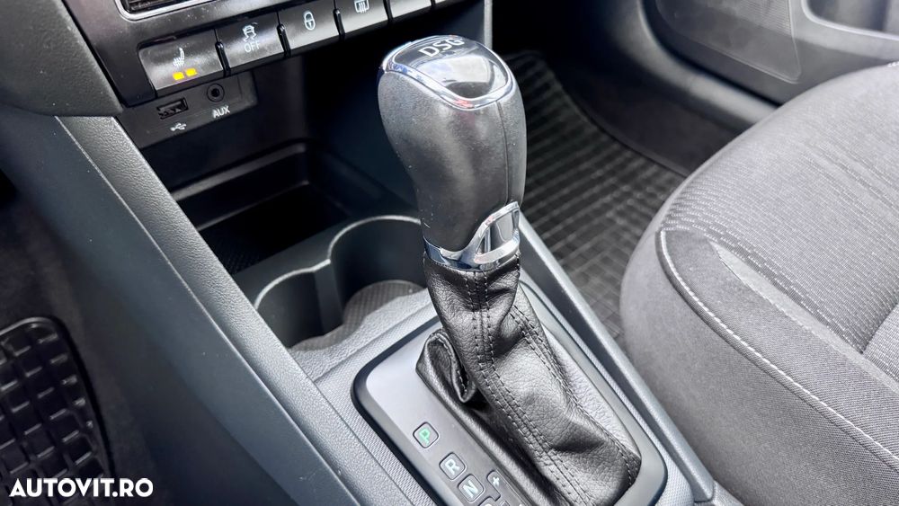 Skoda RAPID - 12