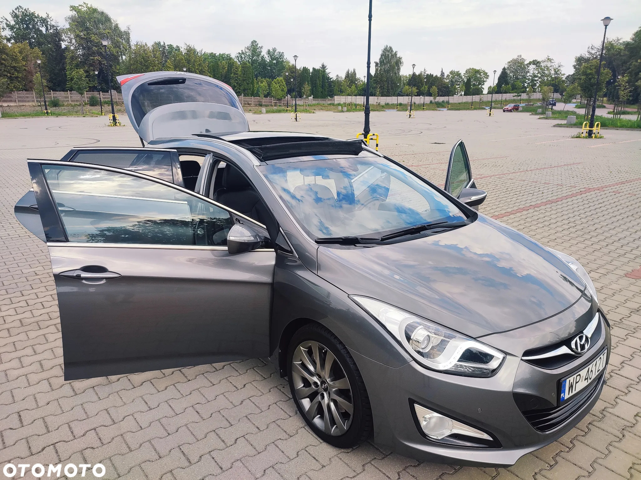 Hyundai i40 Kombi blue 1.7 CRDi Premium - 15