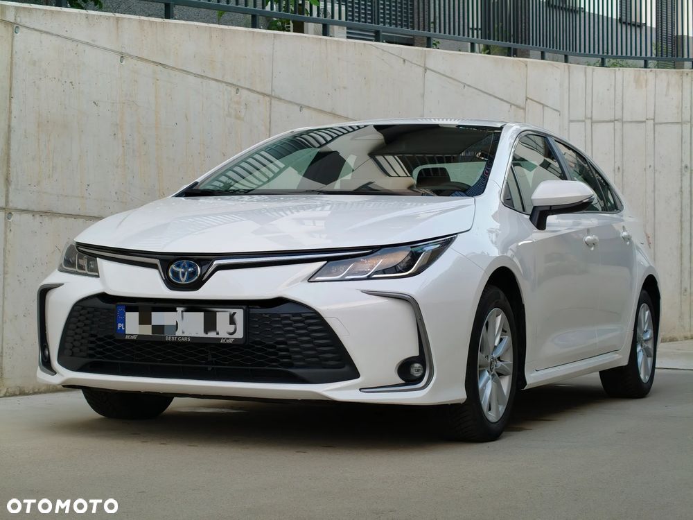 Toyota Corolla 1.8 Hybrid Comfort - 17