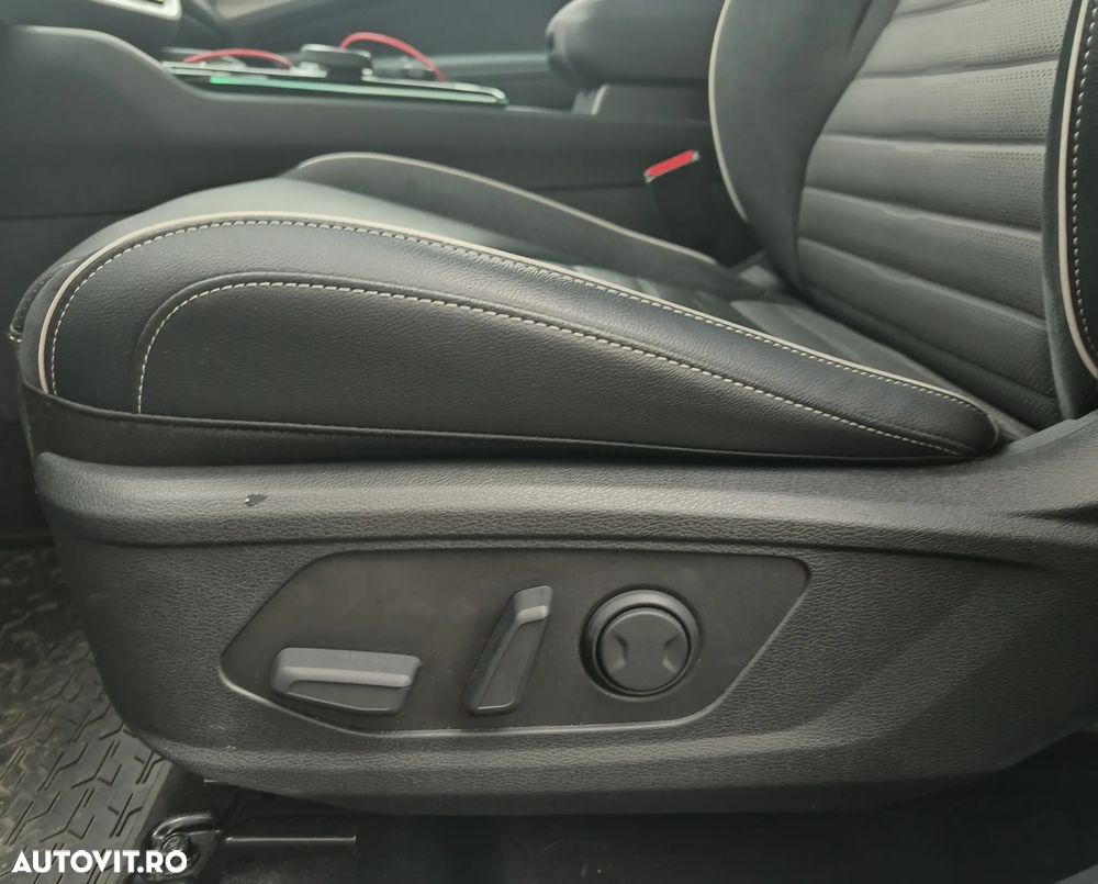 Kia Sportage 1.6 T-GDI HEV 6AT 4x4 GT Line - 13