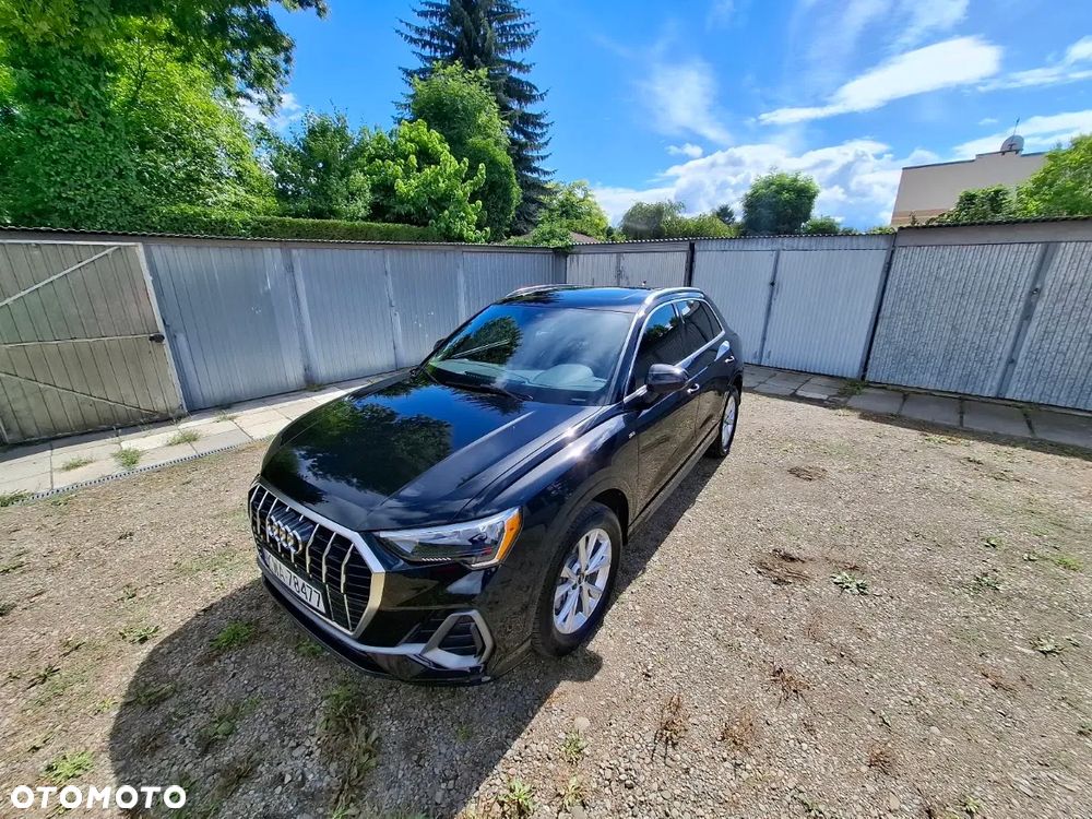 Audi Q3 - 1