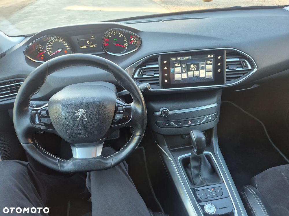 Peugeot 308 - 7