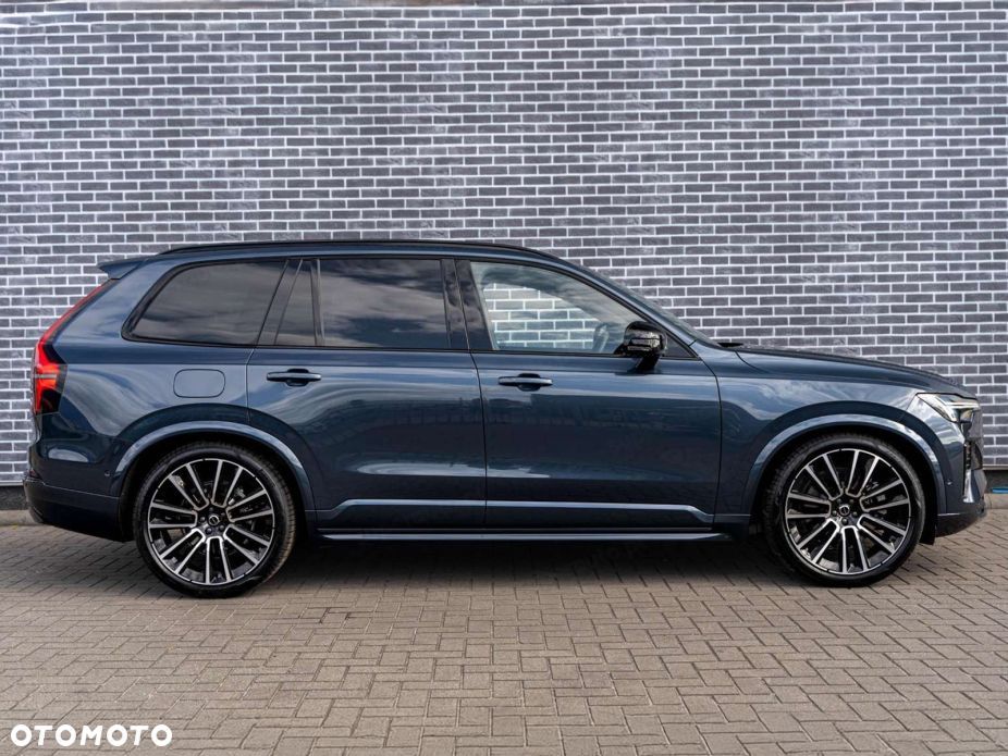 Volvo XC 90 B5 B AWD Ultra Dark 7os - 3