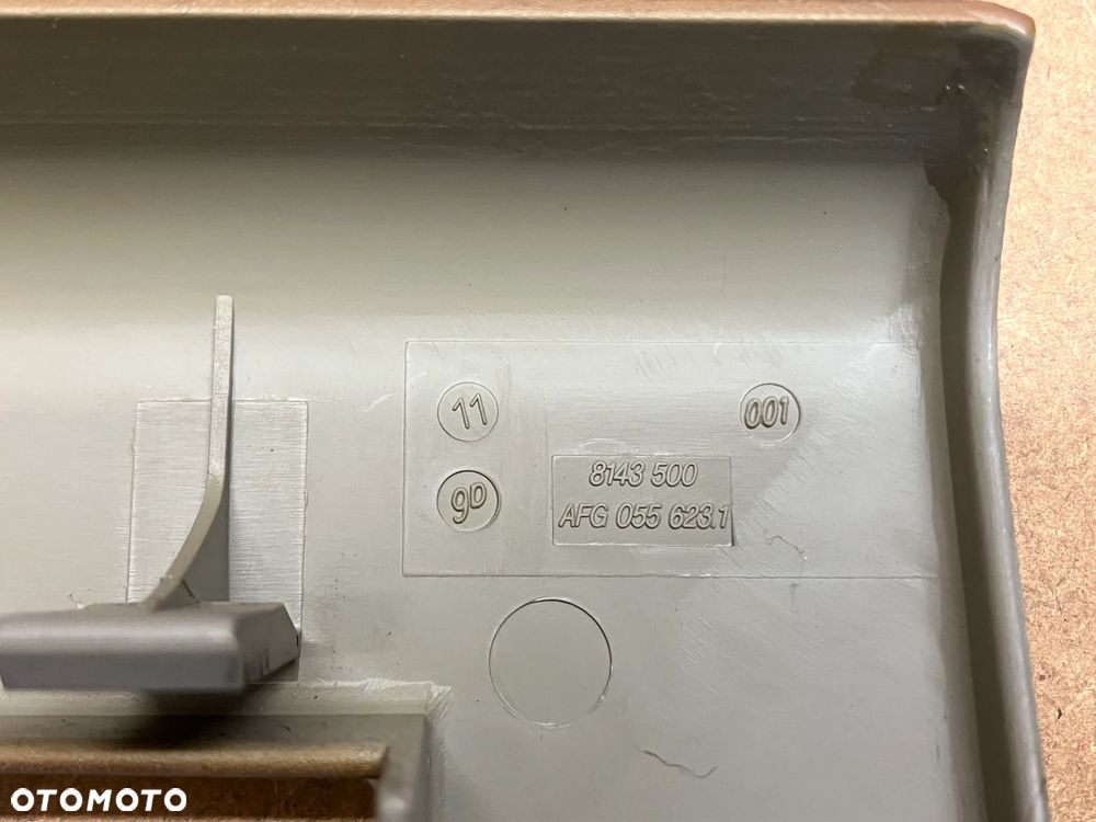 MASKOWNICA OSŁONA ZAŚLEPKA PASA BEZPIECZEŃSTWA TYŁ KANAPY BMW E34 E32 8143500 - 5