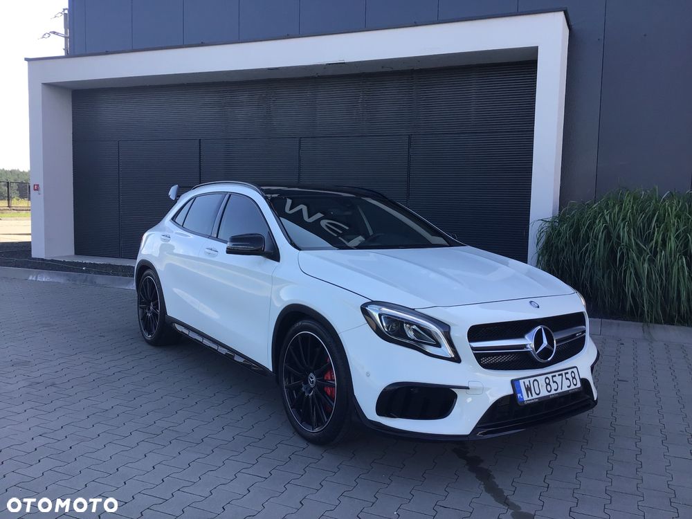Mercedes-Benz GLA AMG 45 4Matic AMG Speedshift 7G-DCT AMG Night Edition - 4