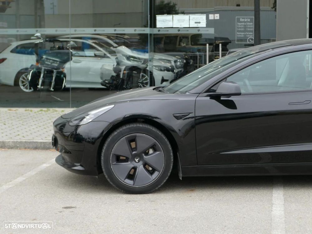 Tesla Model 3 Long Range Tração Traseira - 16