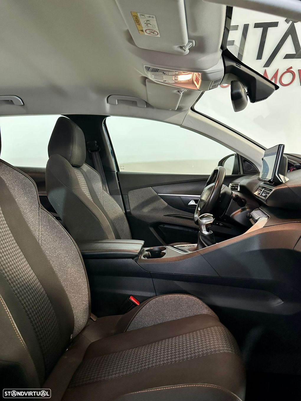 Peugeot 3008 1.5 BlueHDi Active Pack - 15