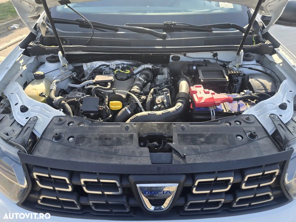 Dacia Duster 1.5 dCi Essential - 9