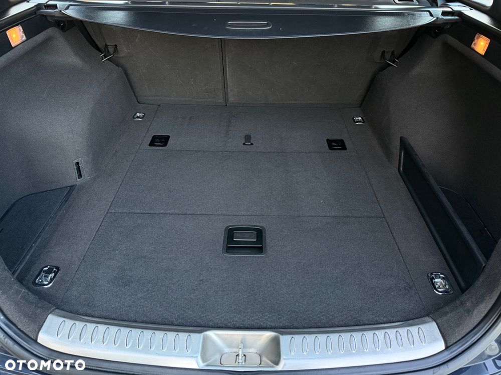 Hyundai i40 i40cw 1.6 Fifa World Cup Edition - 39