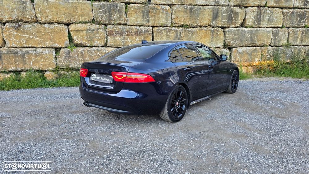 Jaguar XE 2.0 D R-Sport - 2