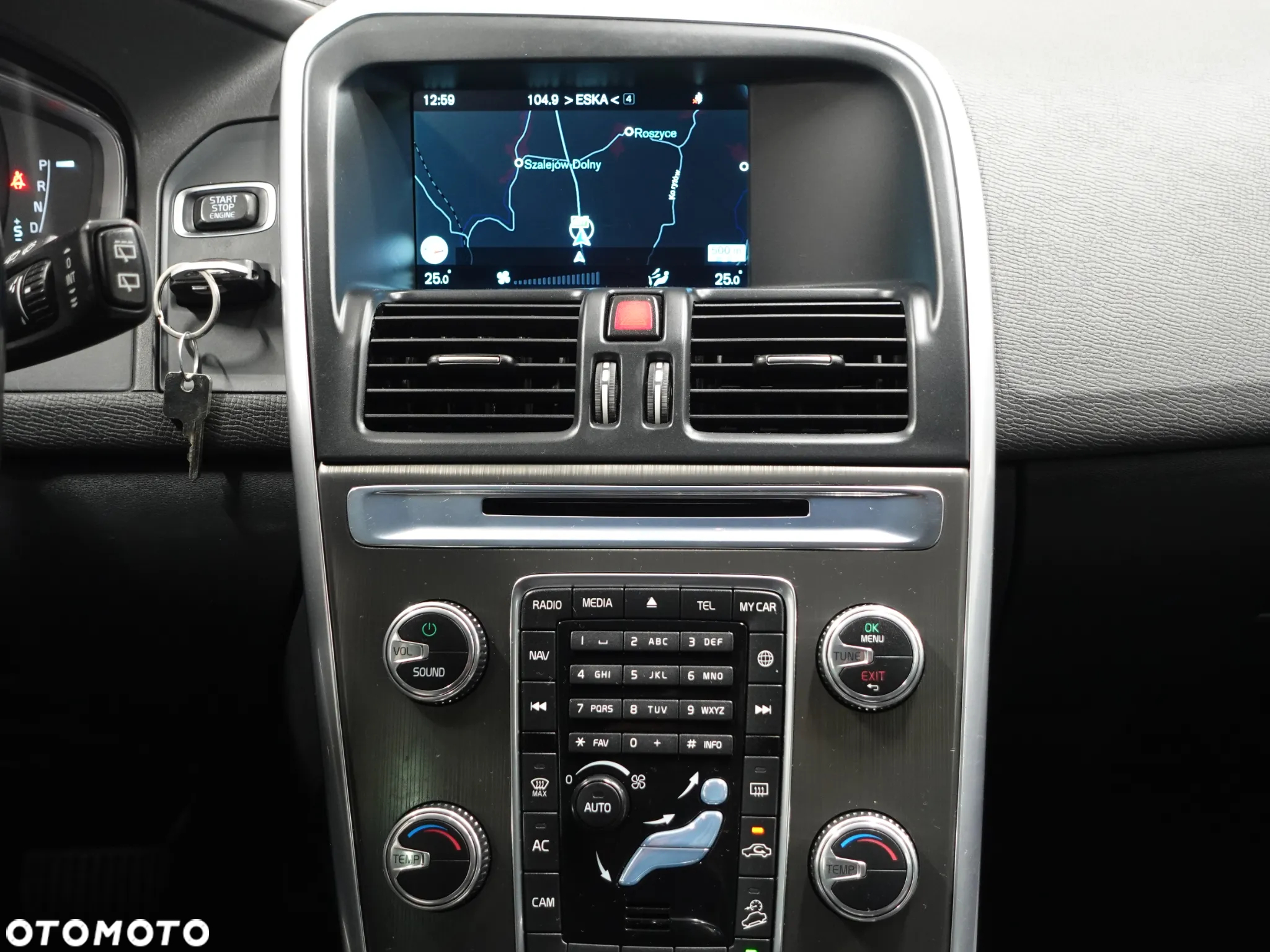 Volvo XC 60 D4 AWD Summum - 34
