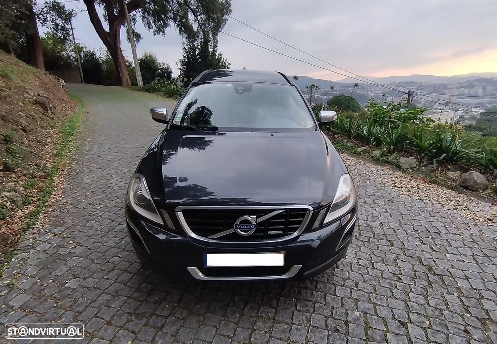 Volvo XC 60 2.0 D4 DRIVe R-Design - 10