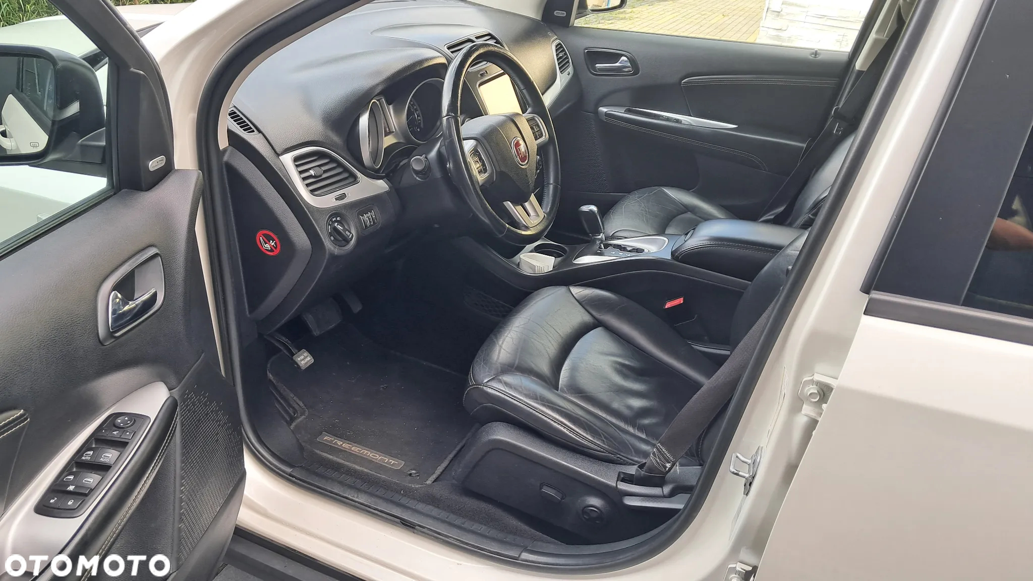Fiat Freemont 2.0 Multijet Black Code AWD - 6